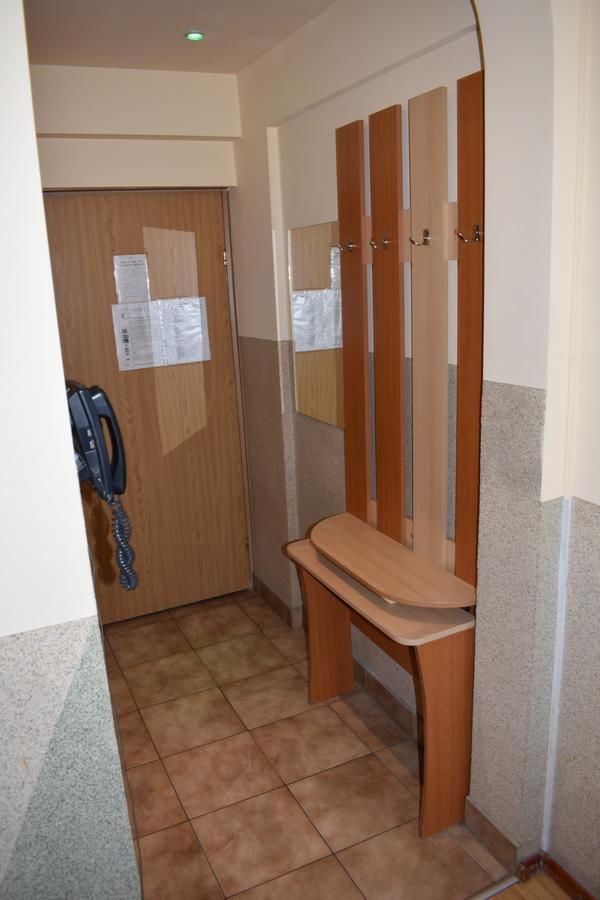 Отель Hotel Zimbru Клуж-Напока-16