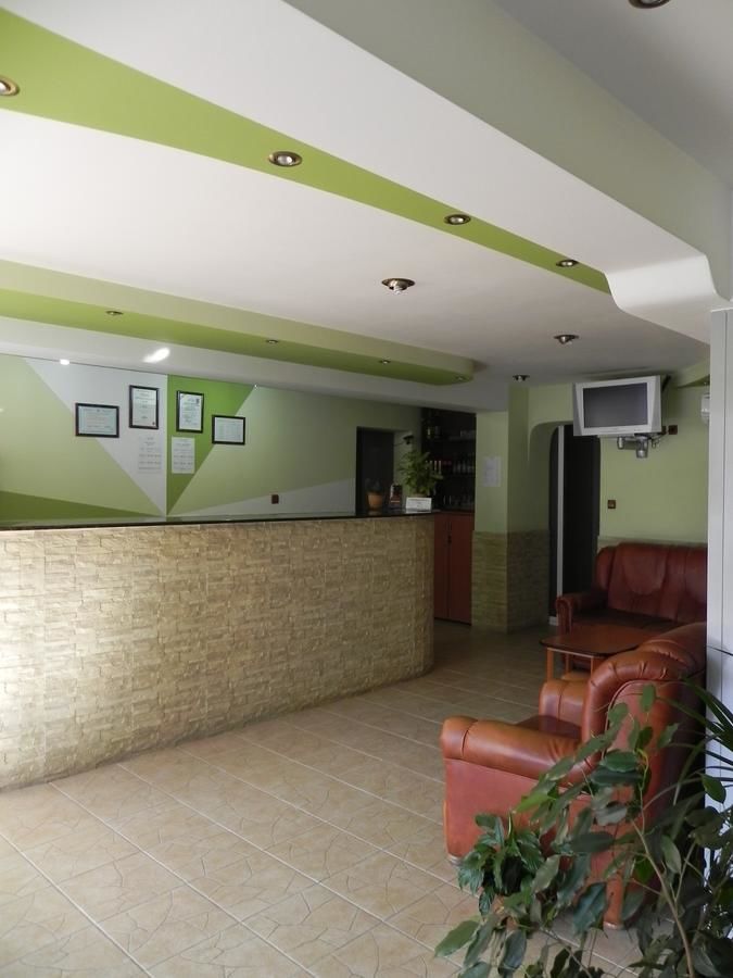Отель Hotel Zimbru Клуж-Напока-32