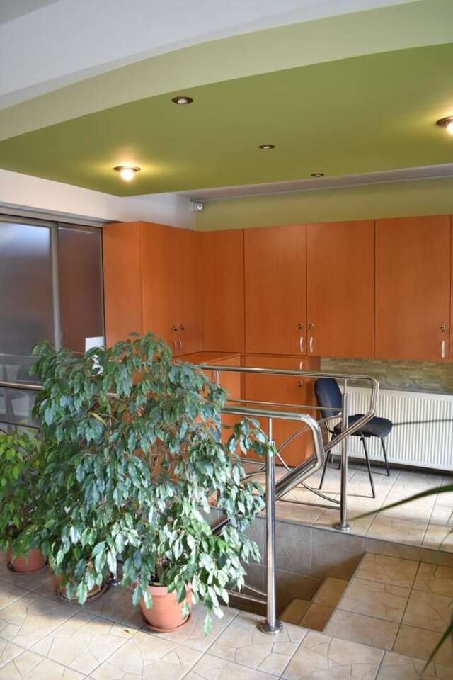 Отель Hotel Zimbru Клуж-Напока-26
