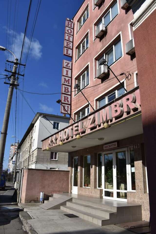 Отель Hotel Zimbru Клуж-Напока-28