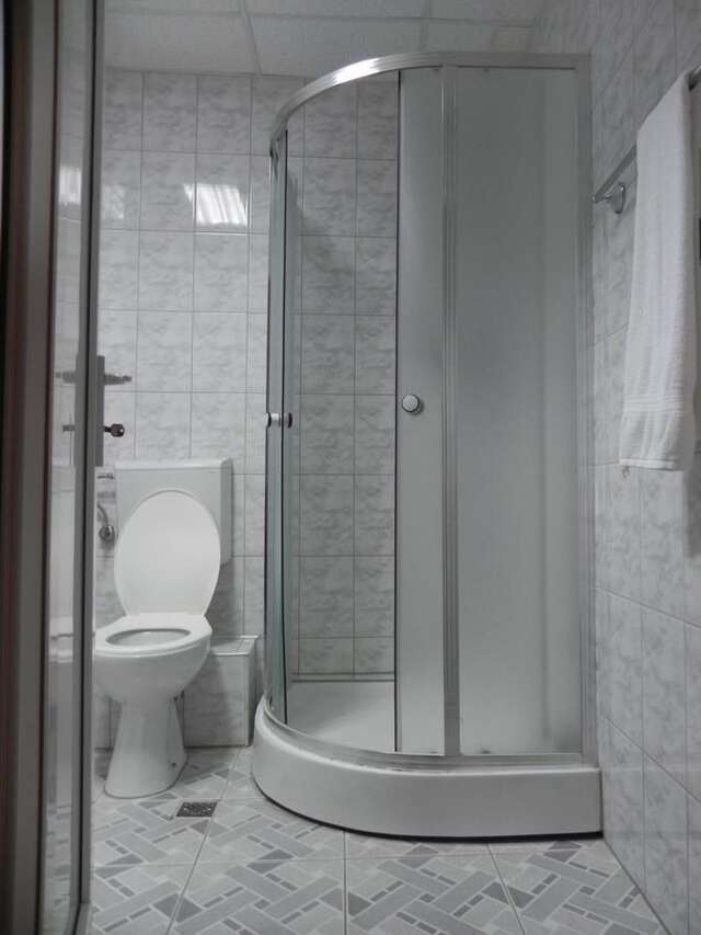 Отель Hotel Zimbru Клуж-Напока-37